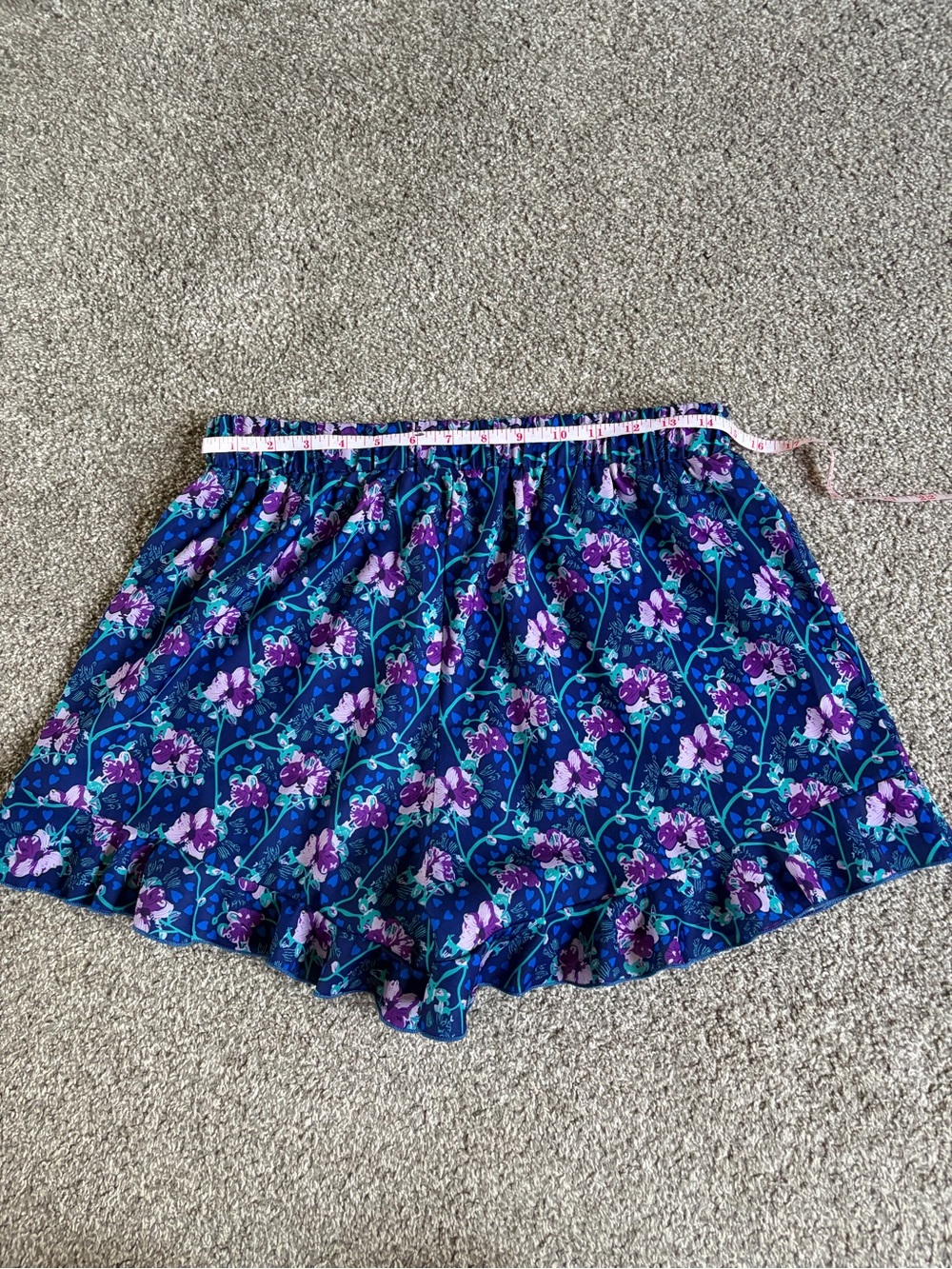 Floral Navy Women's Elastic Waist Shorts